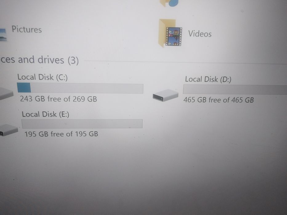 Vand un pc i5 cu hard de 1 tb 16 gb de ramii