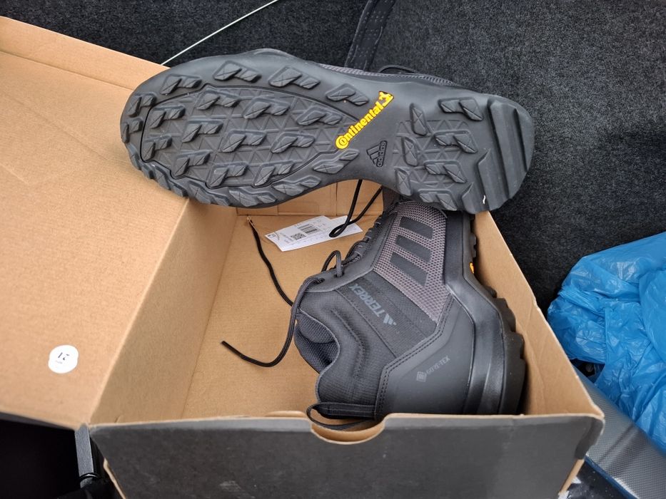 Ghete tactice  Adidas TERREX AX3 MID GDX