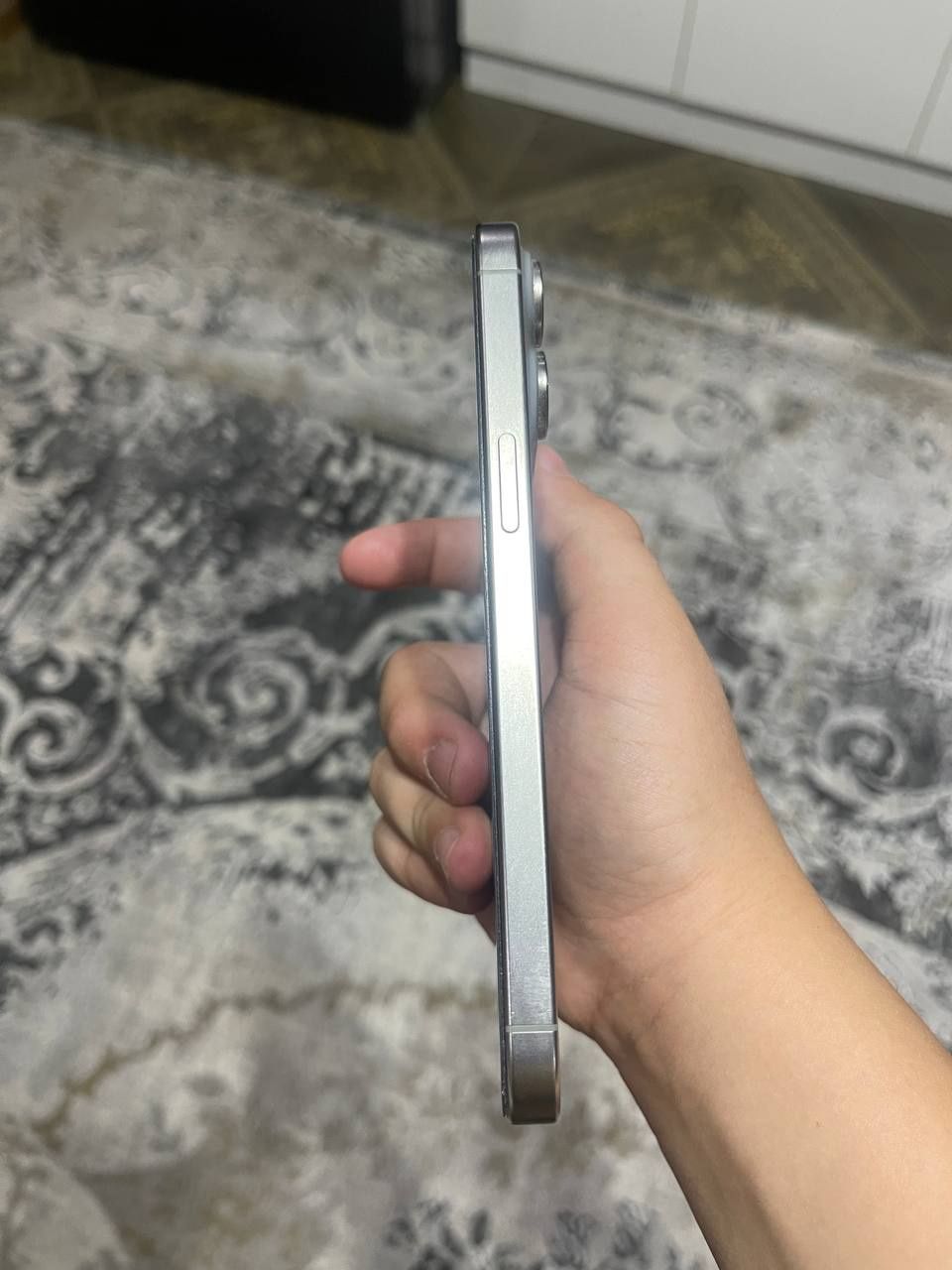 Iphone 15 pro max kotta bola