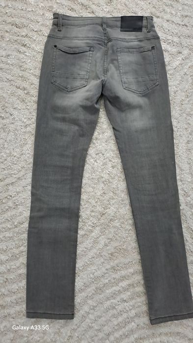 Blugi Denim Skinny !