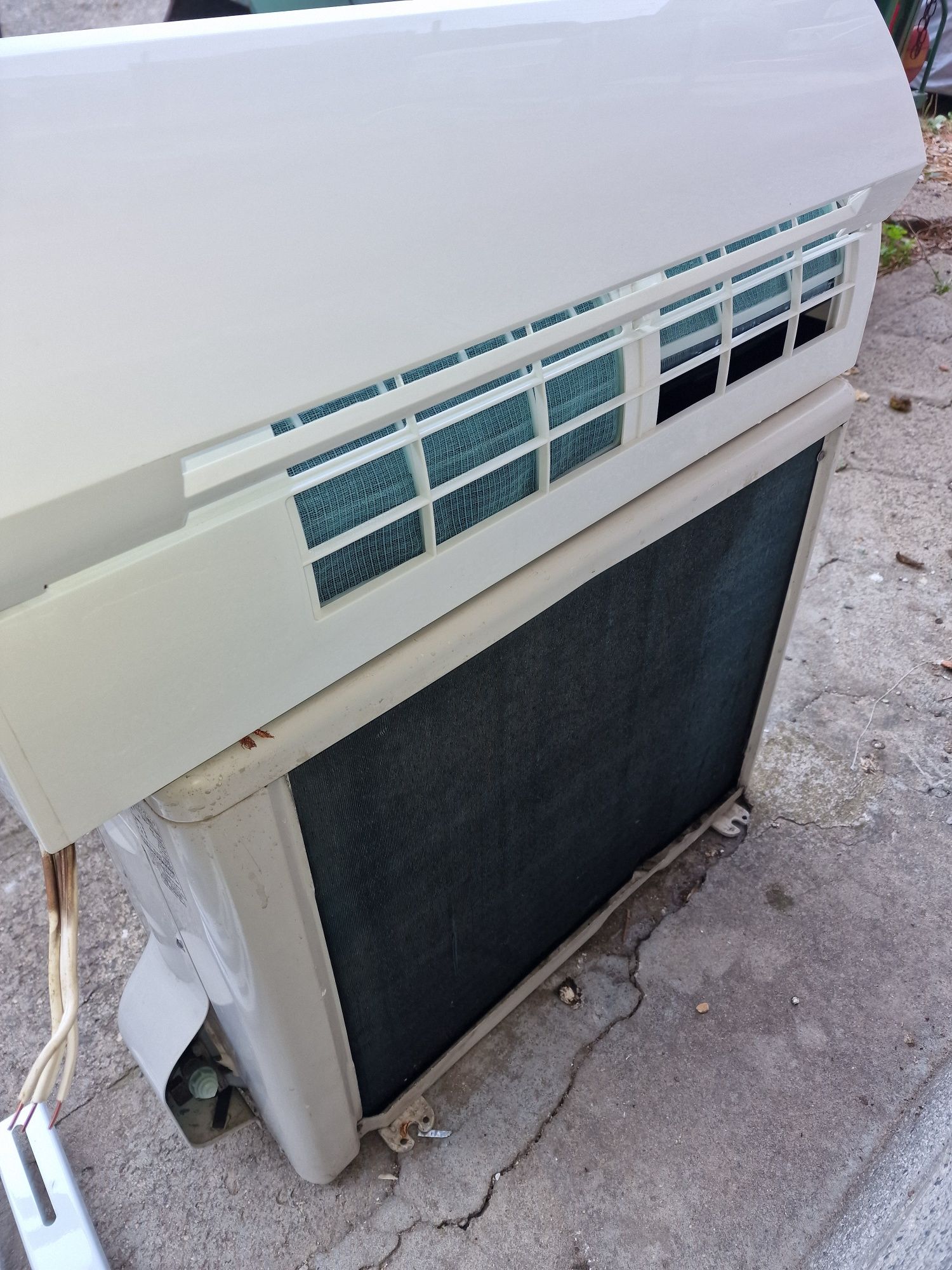 Японски климатик Toshiba RAS-2218D 10000BTU clas A+++