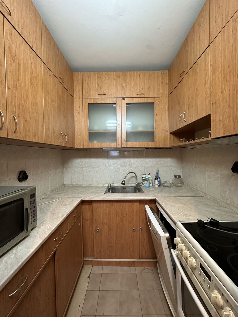Продава се Тристаен апартамент в Пловдив, Кючук Париж - 75 кв.м за 867 €/кв.м - Снимка #11