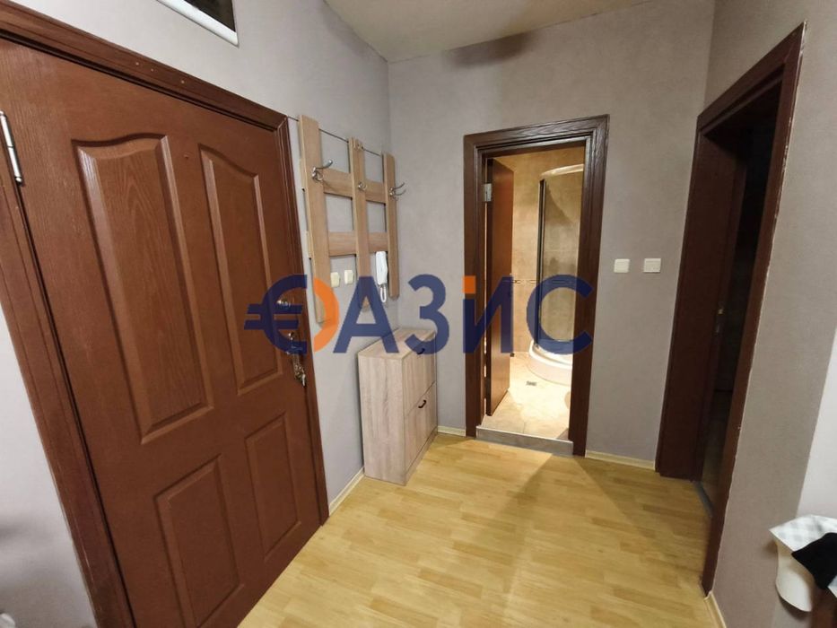 Продава се Двустаен апартамент в Свети Влас - 65 кв.м за 1077 €/кв.м - Снимка #3