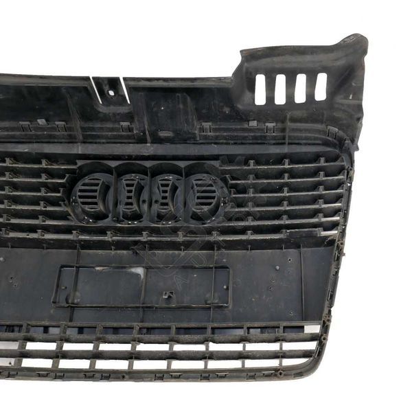 Решетка AUDI A4 (B7) 2004-2008 ID: 142939