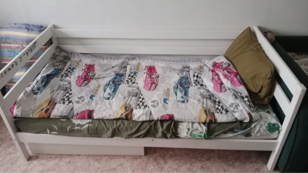 Продам кровать срочно