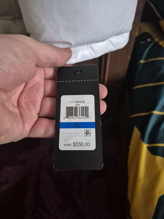 Geaca barbati xl Guess 30% reducere black friday