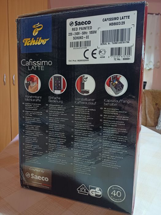 Vand Espressor Saeco Tchibo Cafissimo Latte HD8603 Roșu, ca nou