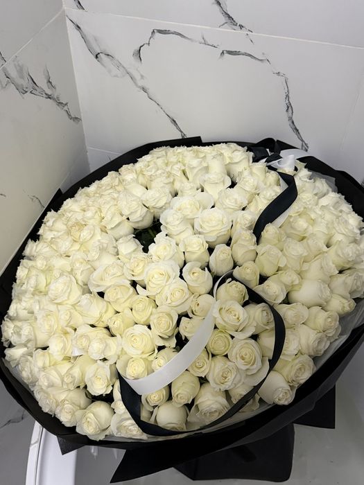 Цветы только что пришла