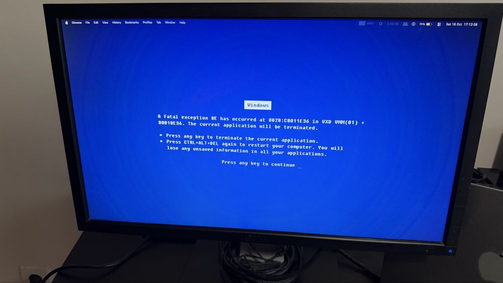 Монитор Dell P2311hb