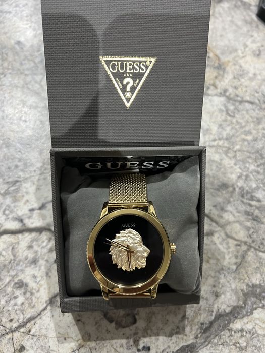 Guess часовник Нов
