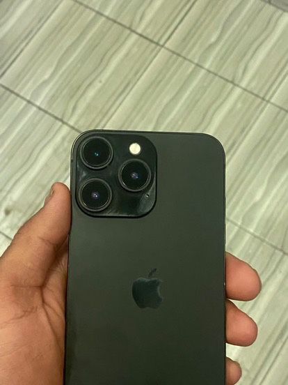 Iphone XR 15 pro korpus