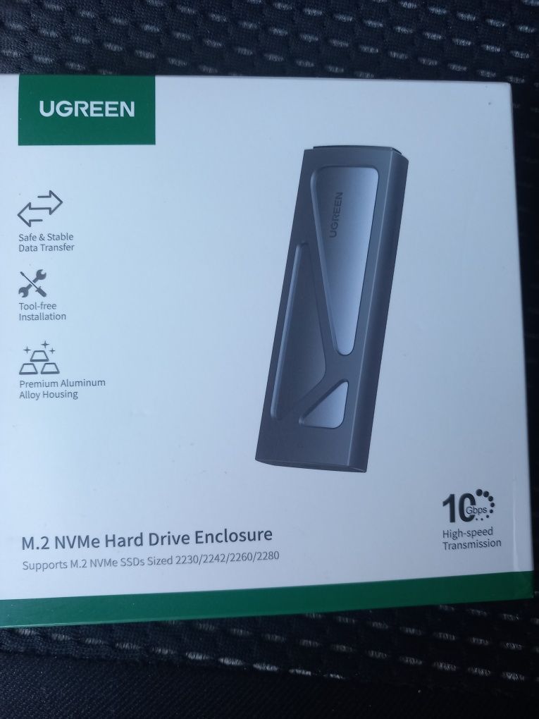 Ugreen M.2 NVMe hard drive