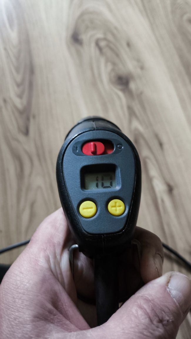 Dremel 398 Professional с цифрово управление на уборотите