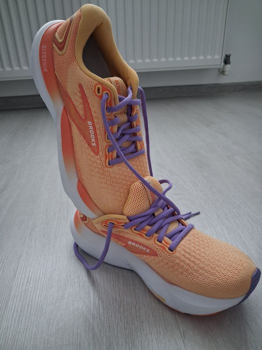 Vand Adidași Brooks 21 37,5 Dama Noi fără eticheta