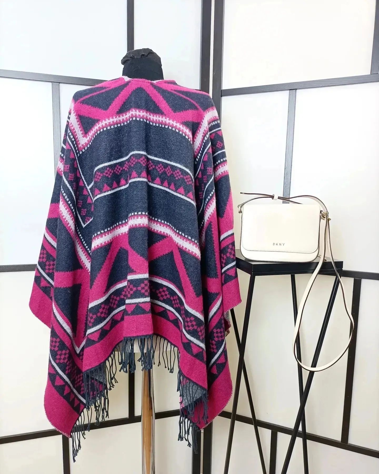 Poncho dama Superdry