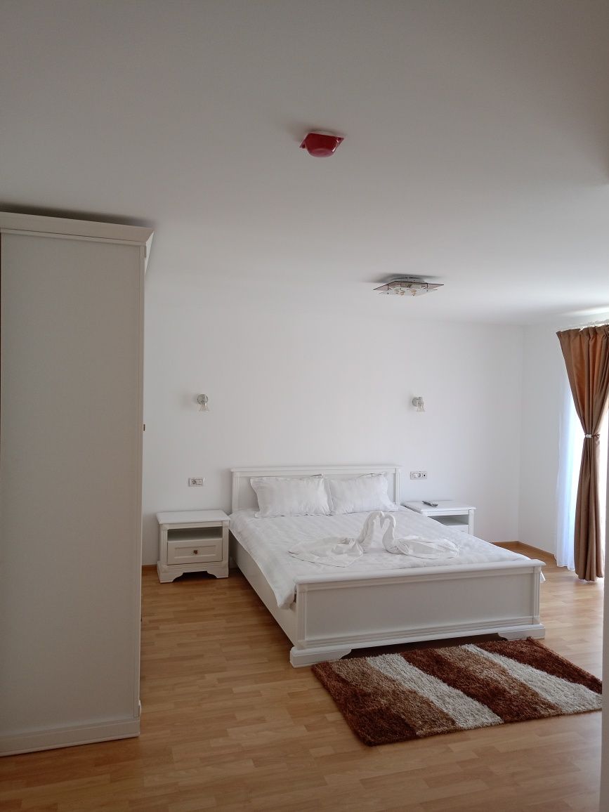 Vila Turistică nouă de vânzare