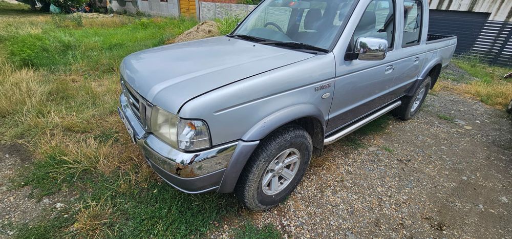 Ford Ranger cu motor de mazda B2500