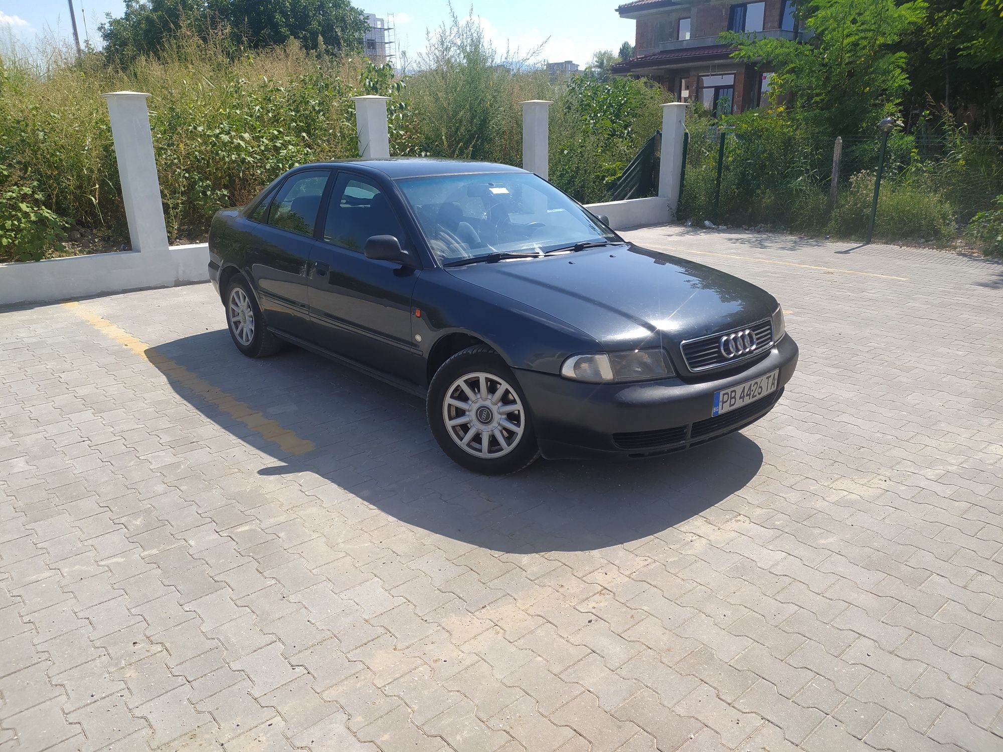 Audi a4 НА ЧАСТИ