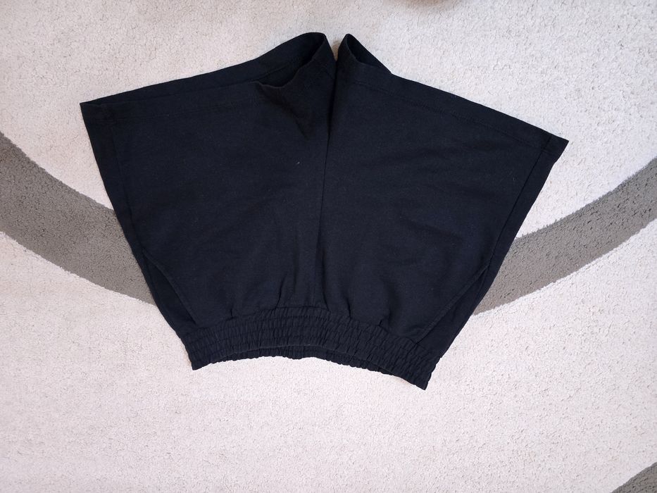 Къси панталонки Зара - размер М