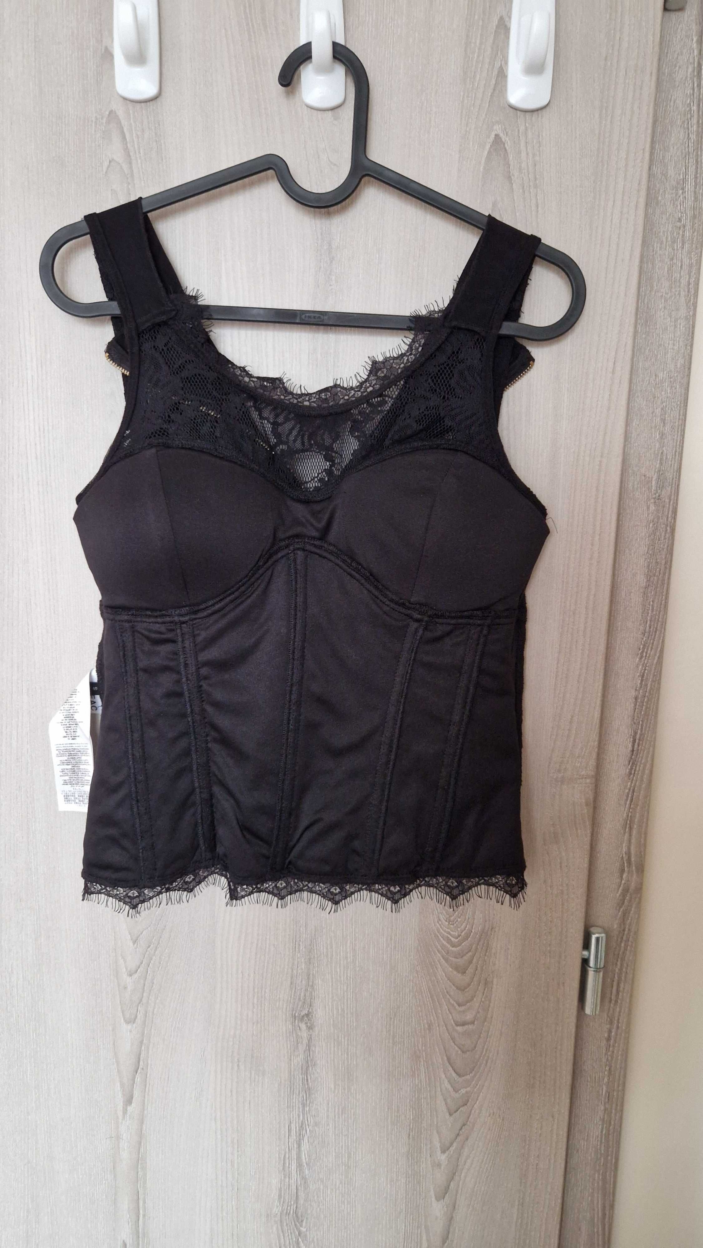Дантелен топ на Guess - S
