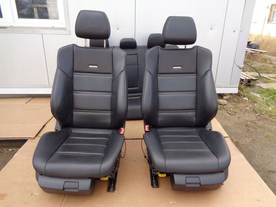 Mercedes w212 amg sideniya