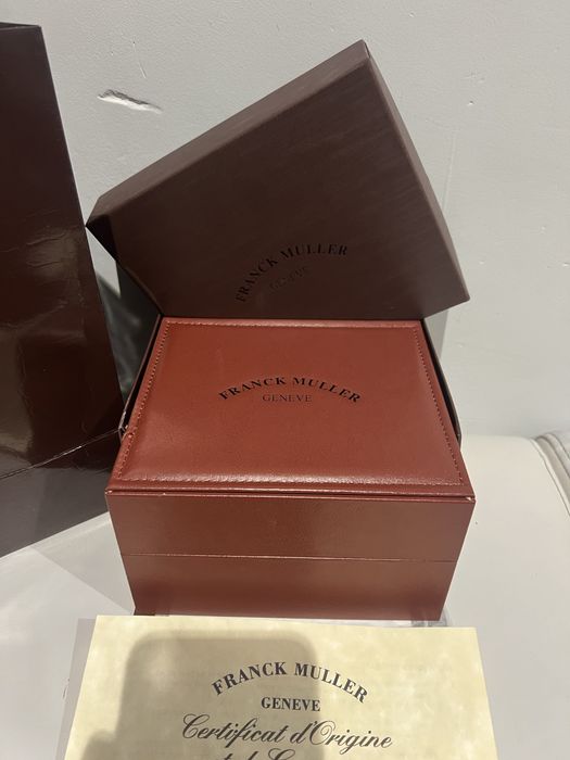 Franck Muller соати сотилади