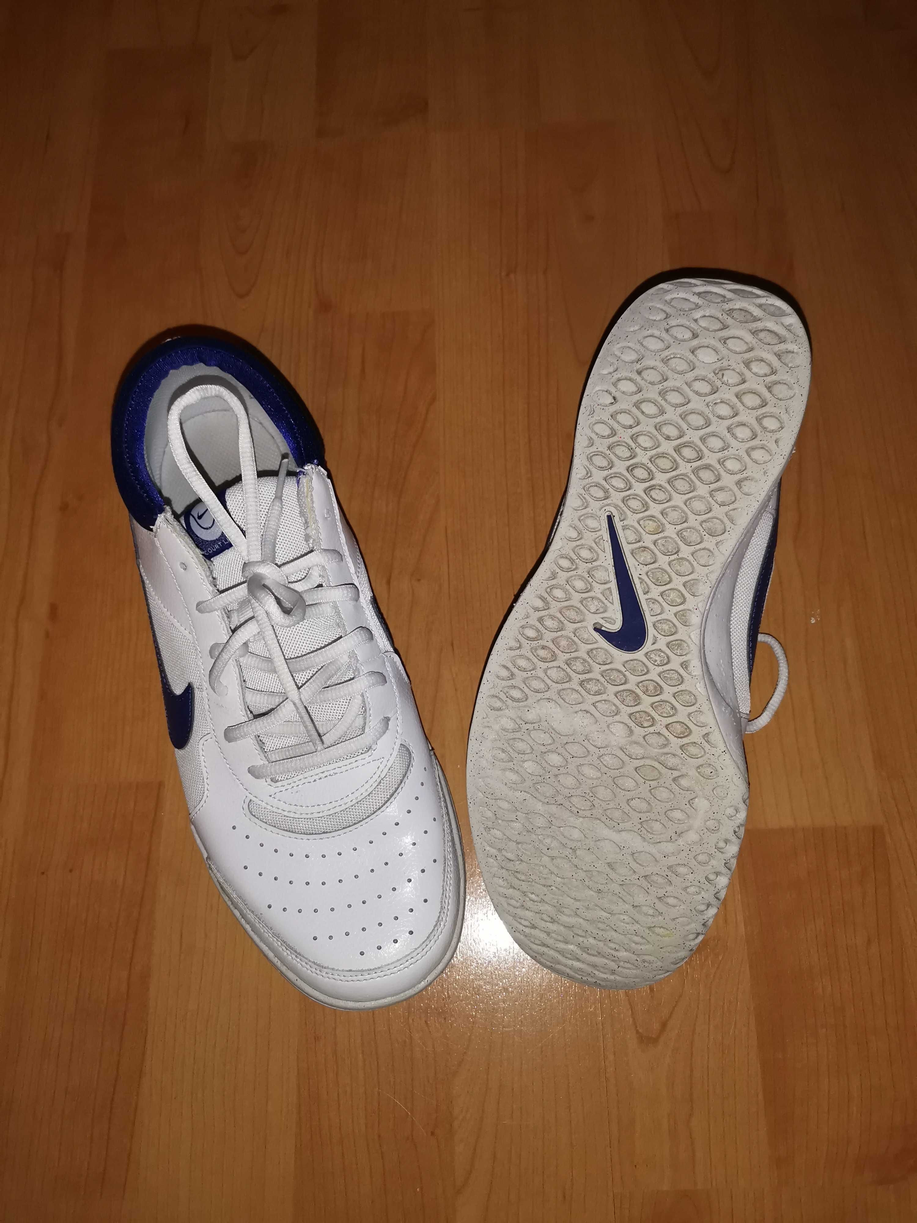 Adidasi/incaltaminte sport Nike Court Lite marimea 42,5