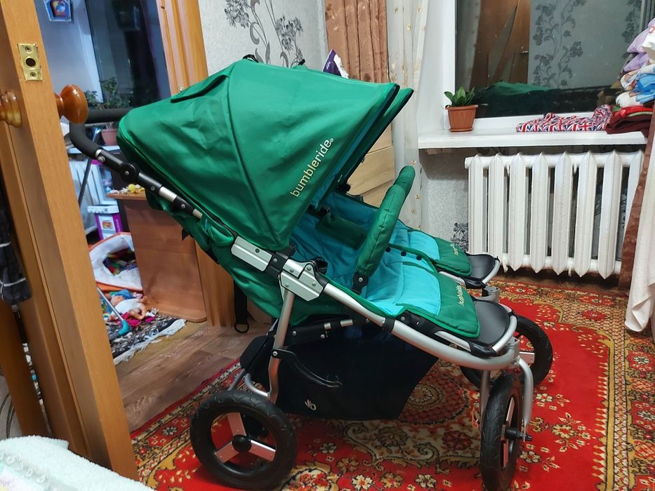 Коляска для двойни