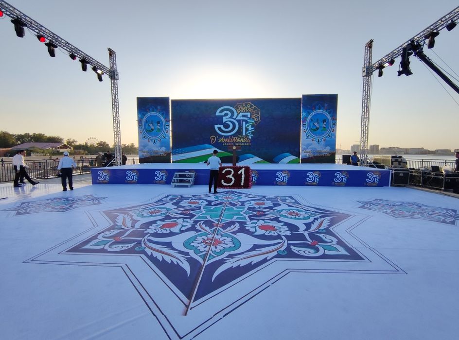 Аренда Шоу техники.  LED экран, Свет, Звук, Подиум.