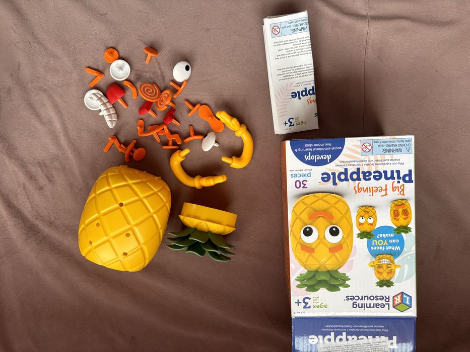 Joc interactiv Descopera emotiile Ananas