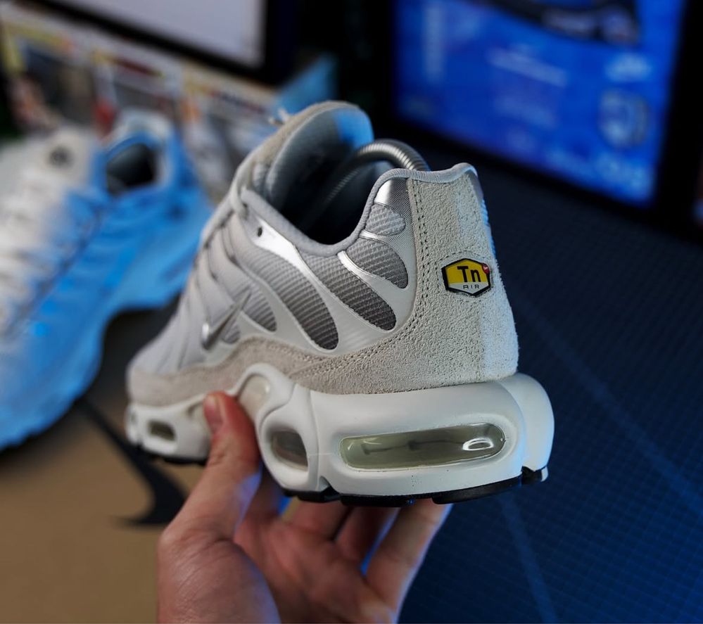 NIKE AIR MAX TN ‘Sail / Pure Platinum’ 36,37,38,39,40