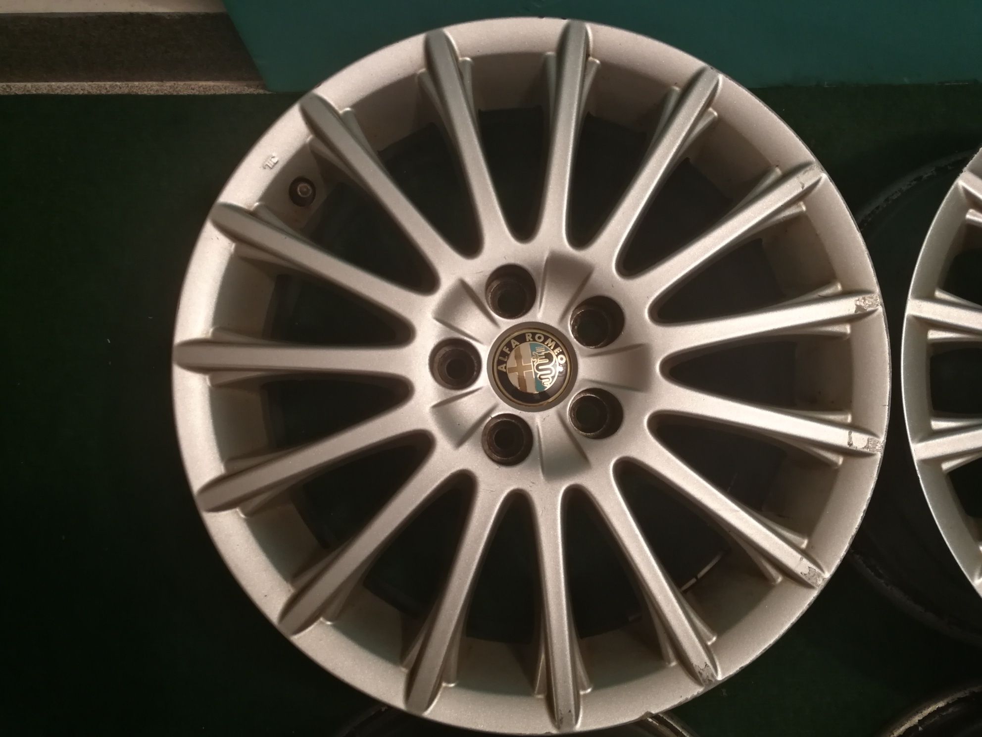 16" Alfa Romeo 147 Оригинални джанти 5x98