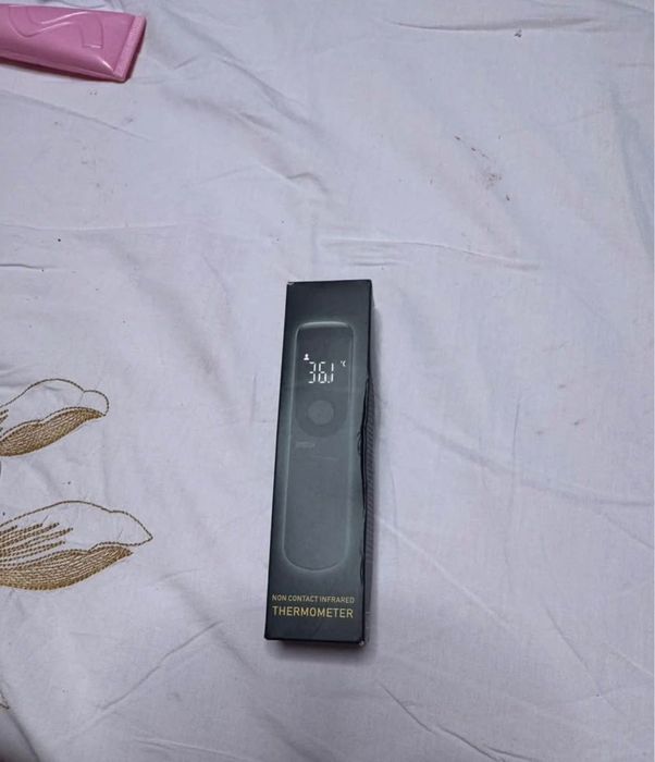 Termometru cu infraroșu