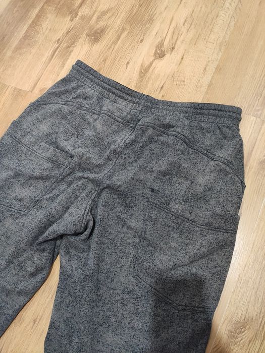 Pantaloni de trening largi Nike vintage mărimea L/XL