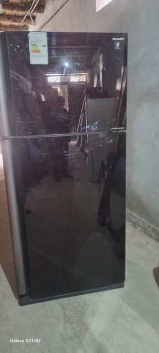 Срочно продам холодильник инвертор