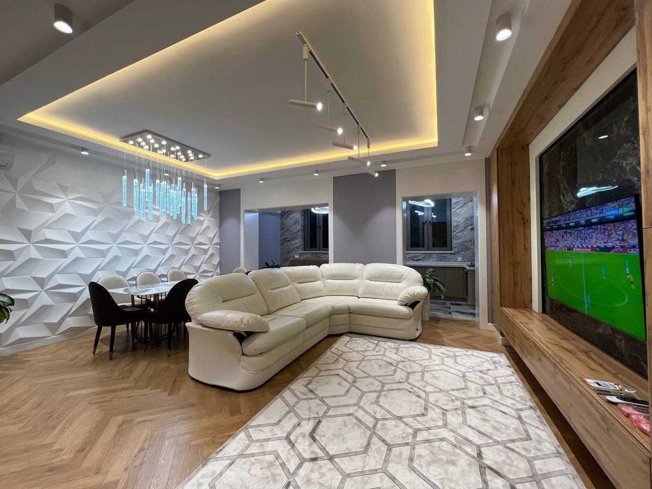 Спец-план, 4/2/4, Дархан Ул. Тамара Ханум, 140м2, Ремонт