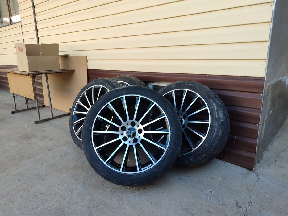 Диски мерс в отличном состоянии R18