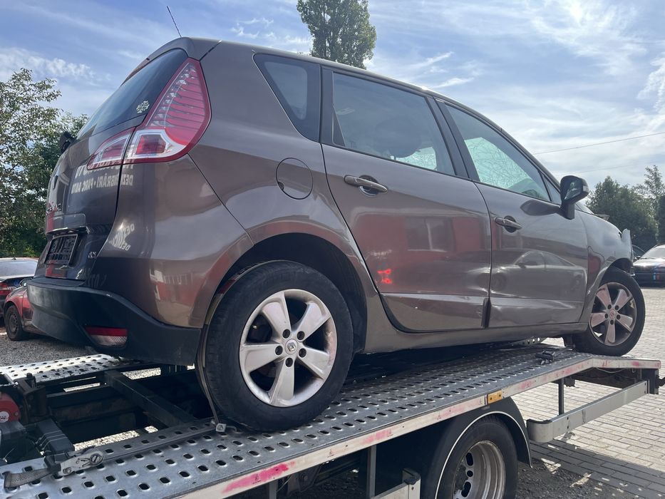 Piese renault scenic 3 1,5 dci 110 cp