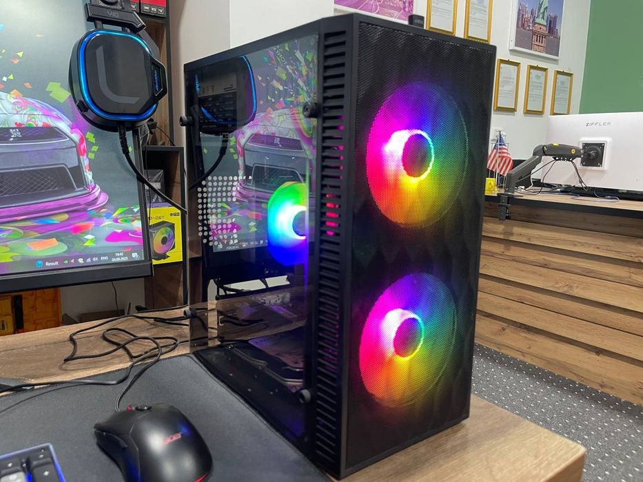 Gamerlar bormi mana sizga kompyuter