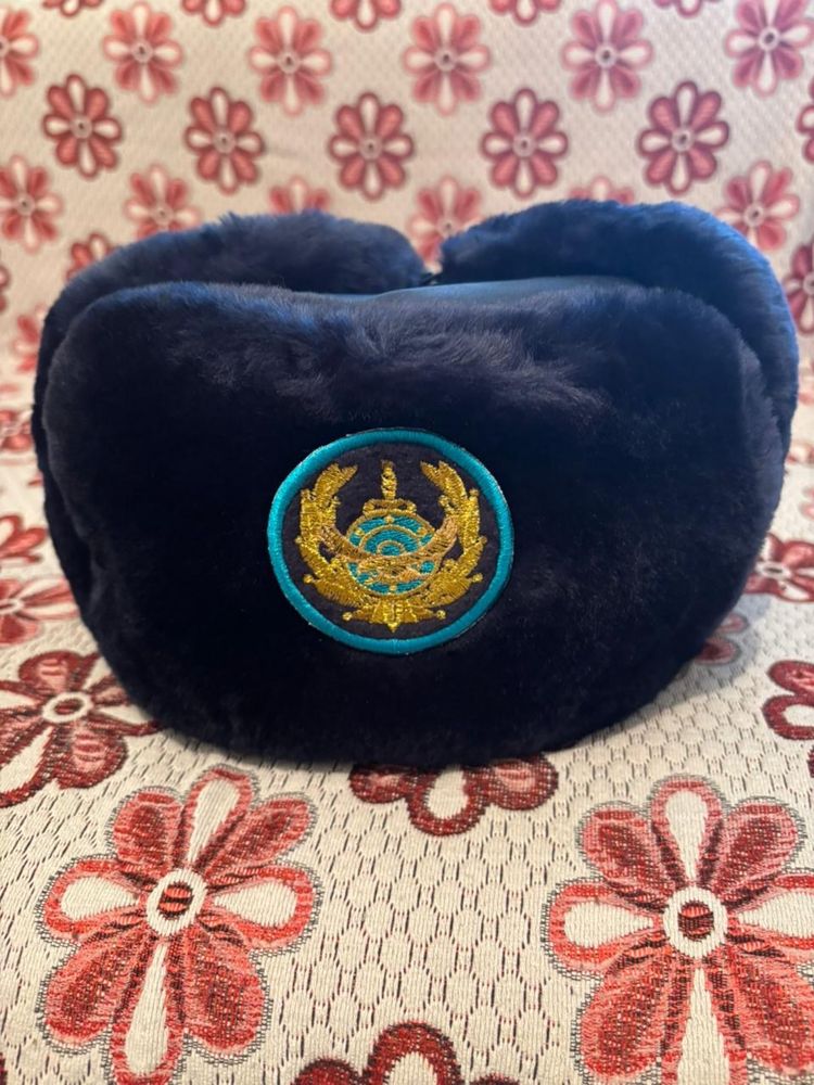 Продается кепка и ушанка