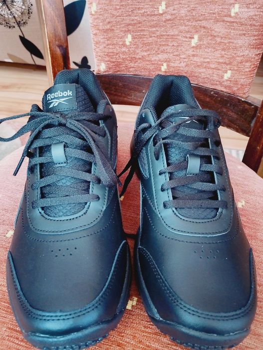 Маратонки на Reebok номер 41