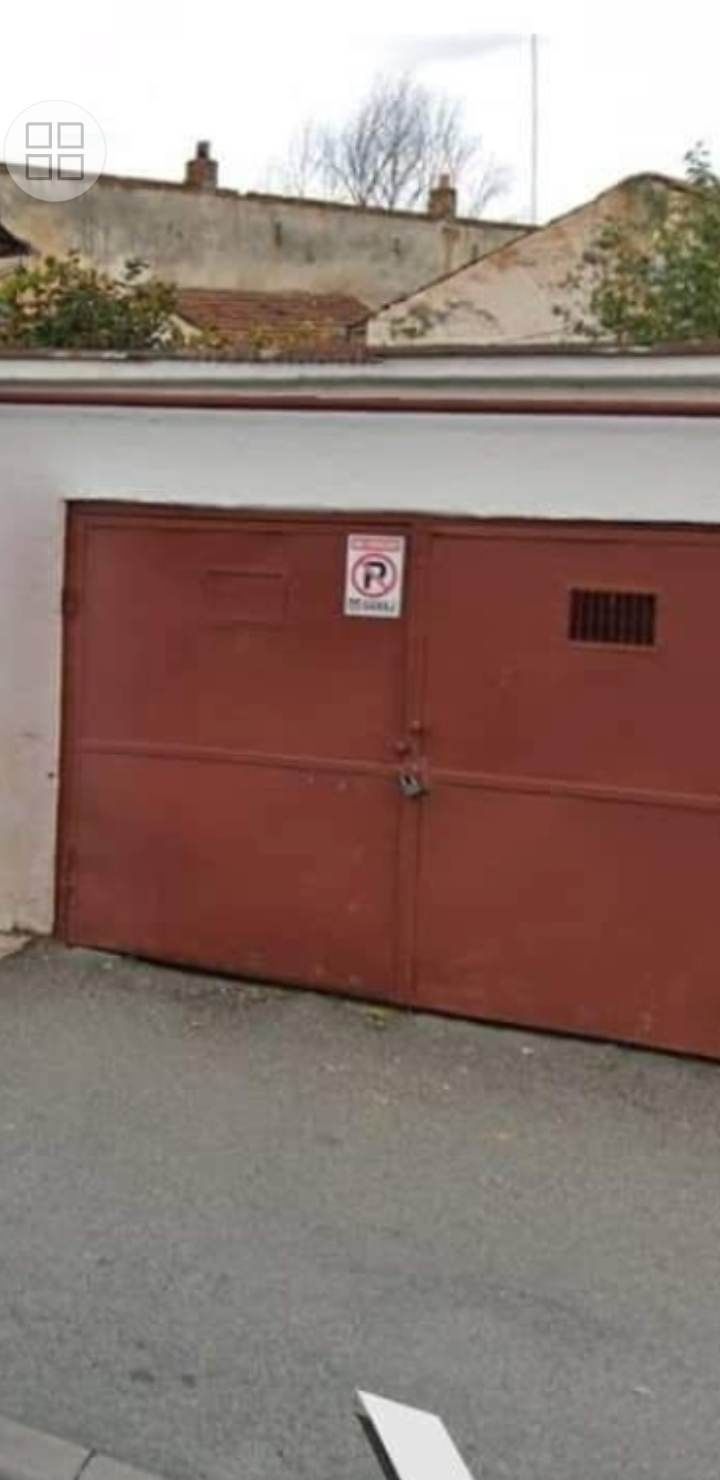 Inchiriez garaj nou renovat