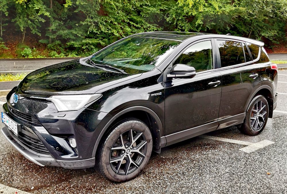 Toyota rav 4 hybrid 4×4