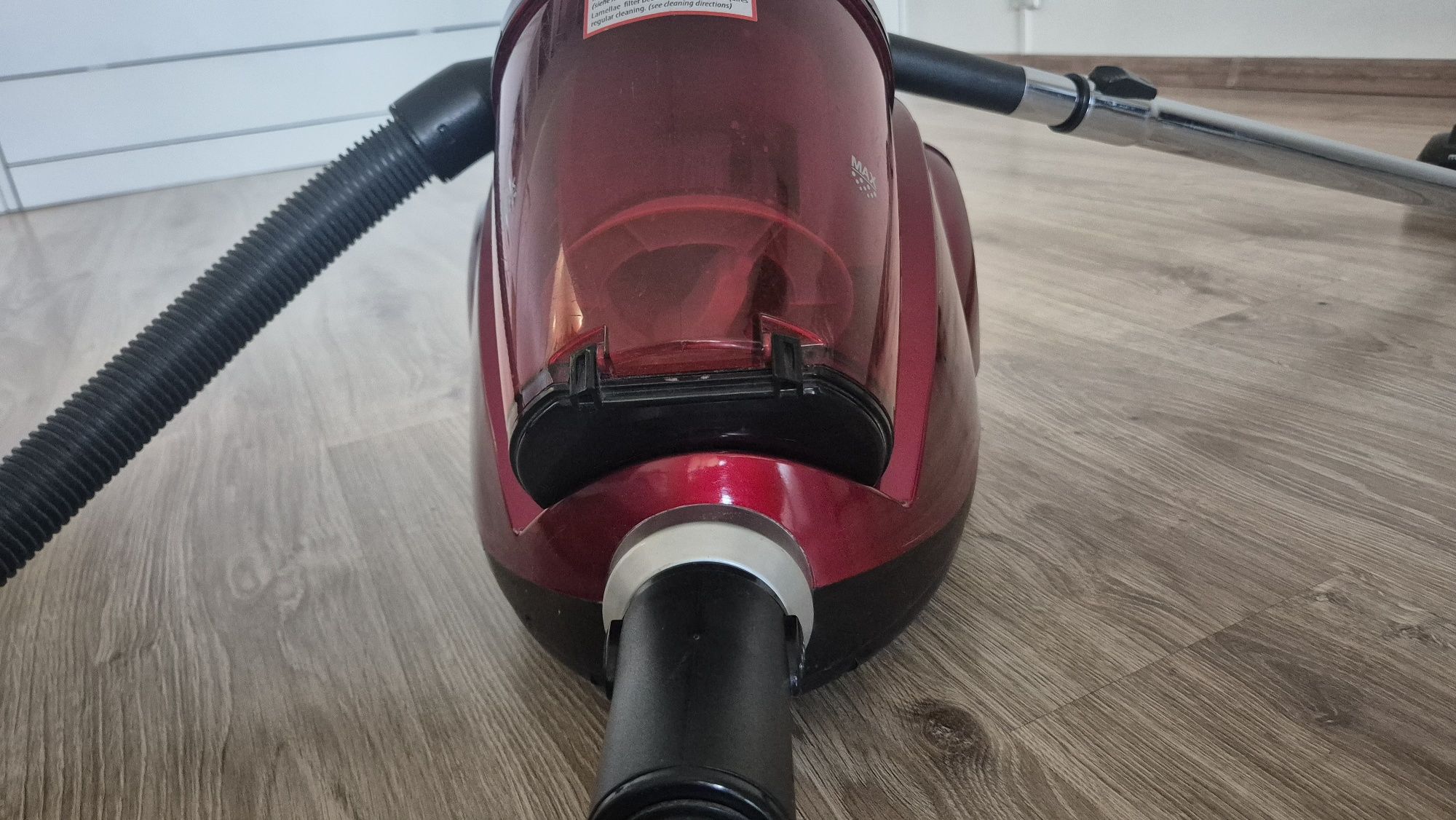 Прахосмукачка Dirt Devil