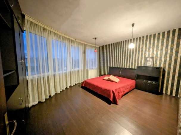 Продава се Тристаен апартамент в София, Люлин 8 - 82 кв.м за 3074 €/кв.м - Снимка #7