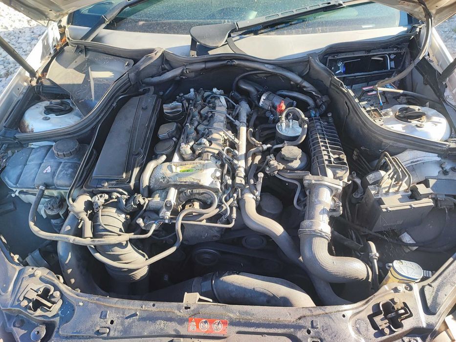 Мерцедес C 220 CDI 150 коня W209 AMG На Части