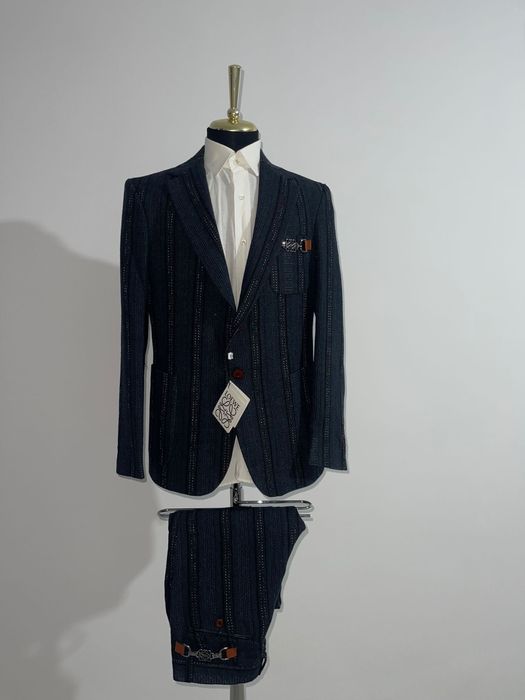Costum elegant pentru diverse evenimente LOEWE