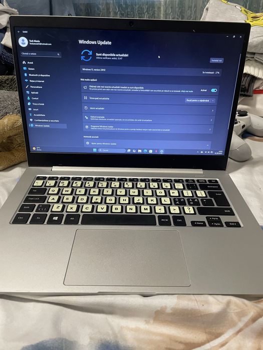 Schimb laptop samsung go book