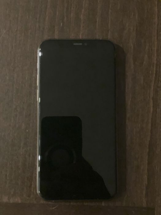 IPone 11 pro 272  лв. Запазен