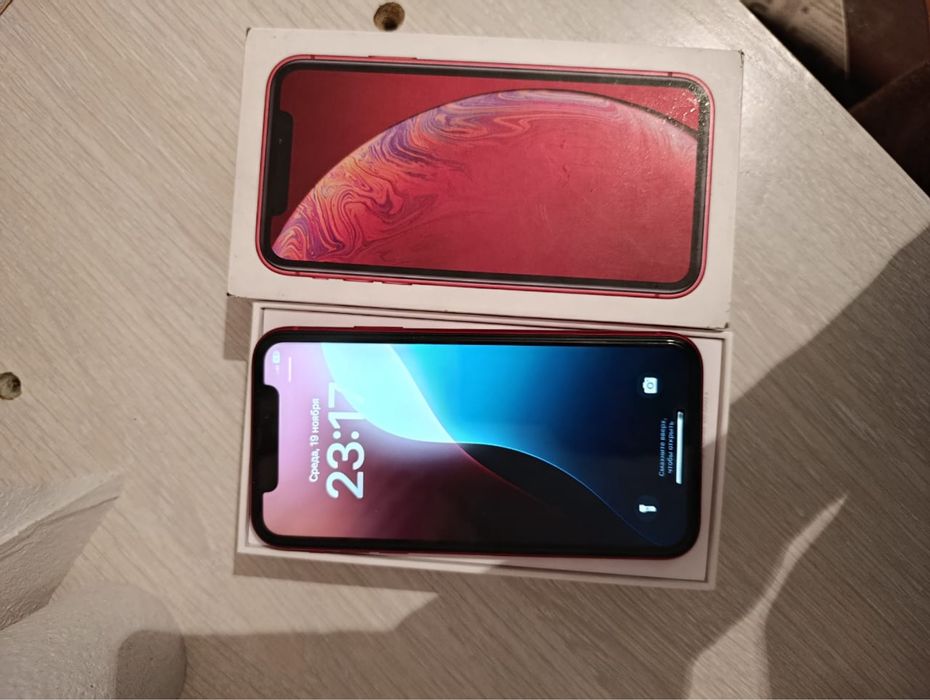 Айфон ХР телефон